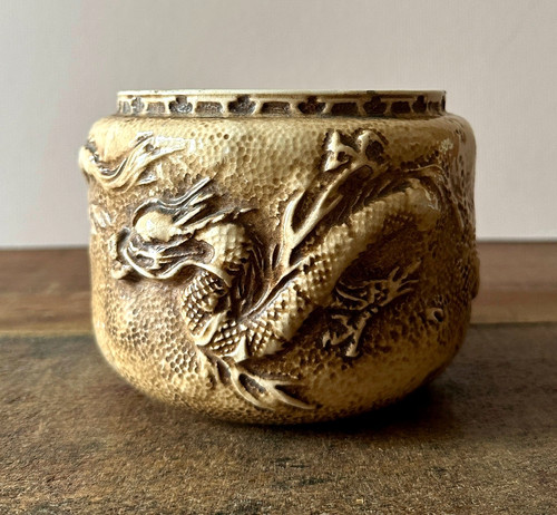 Bretby art pottery dragon - art,